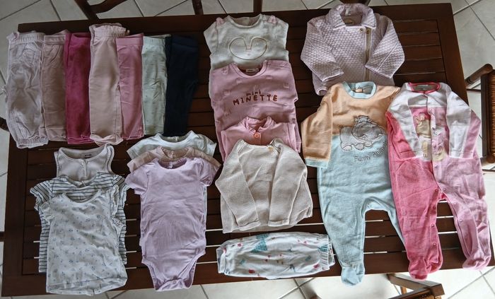 Lot vêtements fille 9_12mois - photo numéro 2