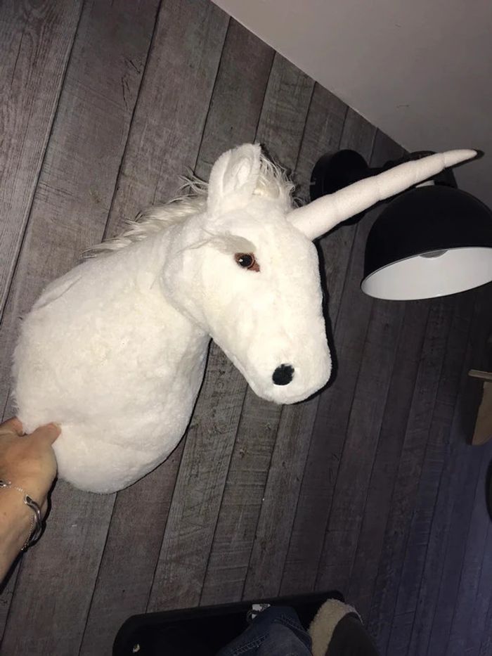 Grande tête de licorne murale