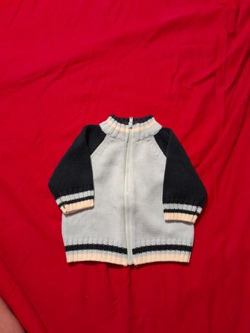 Gilet bleu ciel taille 3 mois