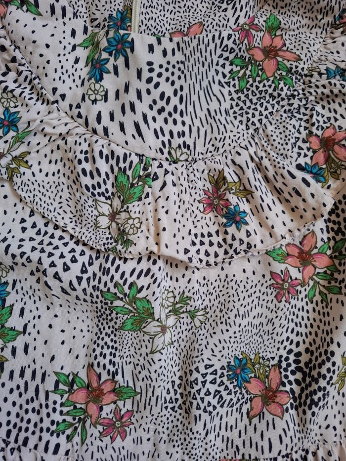 Robe zara 11/12 ans - photo numéro 2