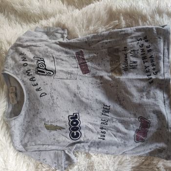 Tee shirt garçon Zara 7 ans 122
