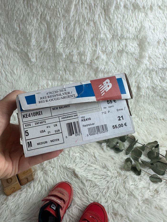 Paire de basket New Balance taille 21 - photo numéro 8