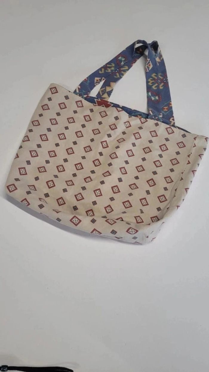 Joli tote bag réversible en coton vintage upcycling - photo numéro 2