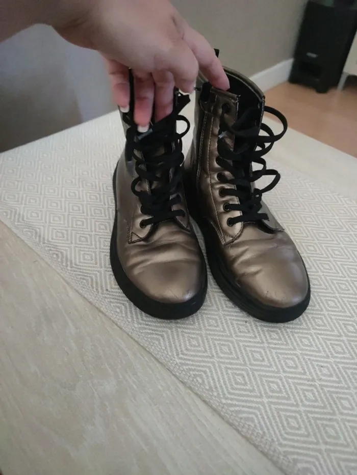 Chaussures montantes noires et doré Geox 37 - photo numéro 2