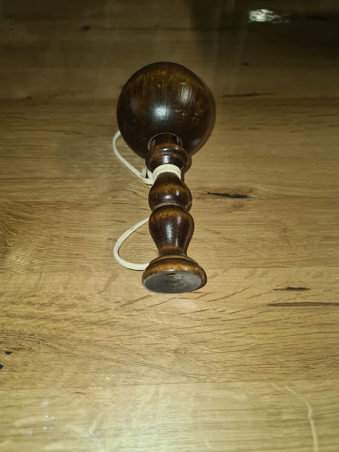 Bilboquet en bois moyen model - photo numéro 3