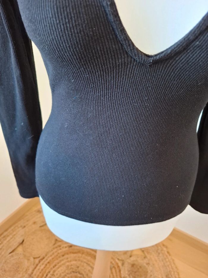Top noir côtelé décolleté taille S 36 - photo numéro 4