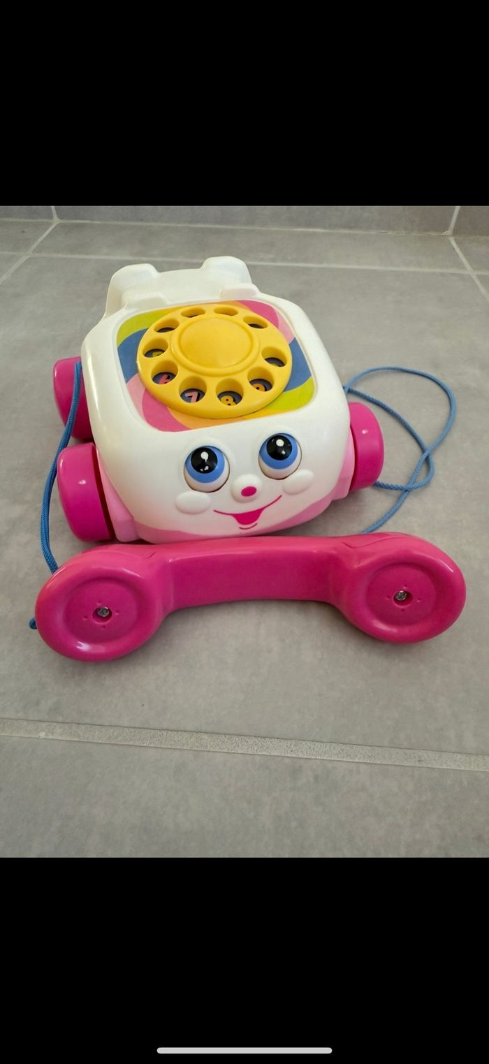 Téléphone avec fil à tirer - photo numéro 5