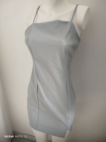 #kytieMfemme. Robe bretelles en cuir synthétique taille M