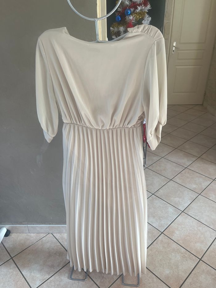 Robe - photo numéro 3