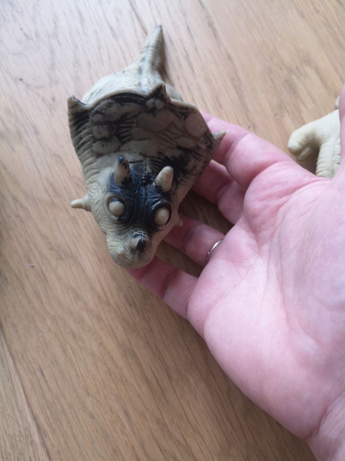 Lot 3 dinosaures tout mou - photo numéro 3