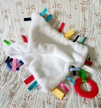 Doudou Oxybul carré blanc