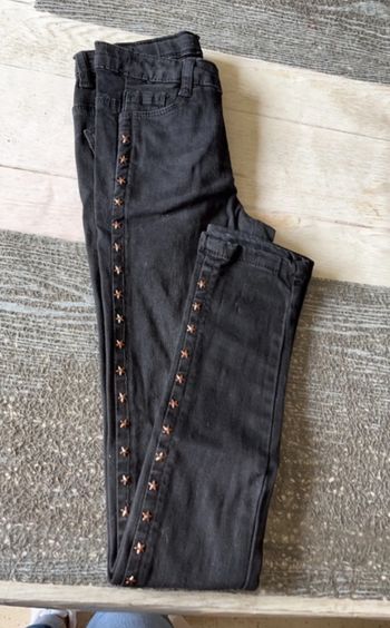 Jeans avec motif étoile sur le côté