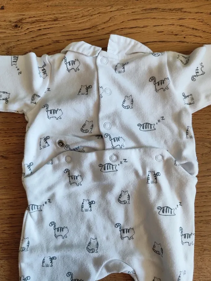 Pyjama fin - photo numéro 4