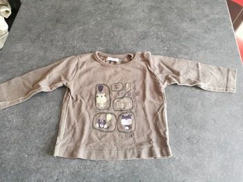 Tee shirt garçon, kaki, 9 mois.