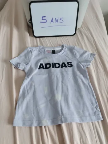 Tee shirt adidas 5ans