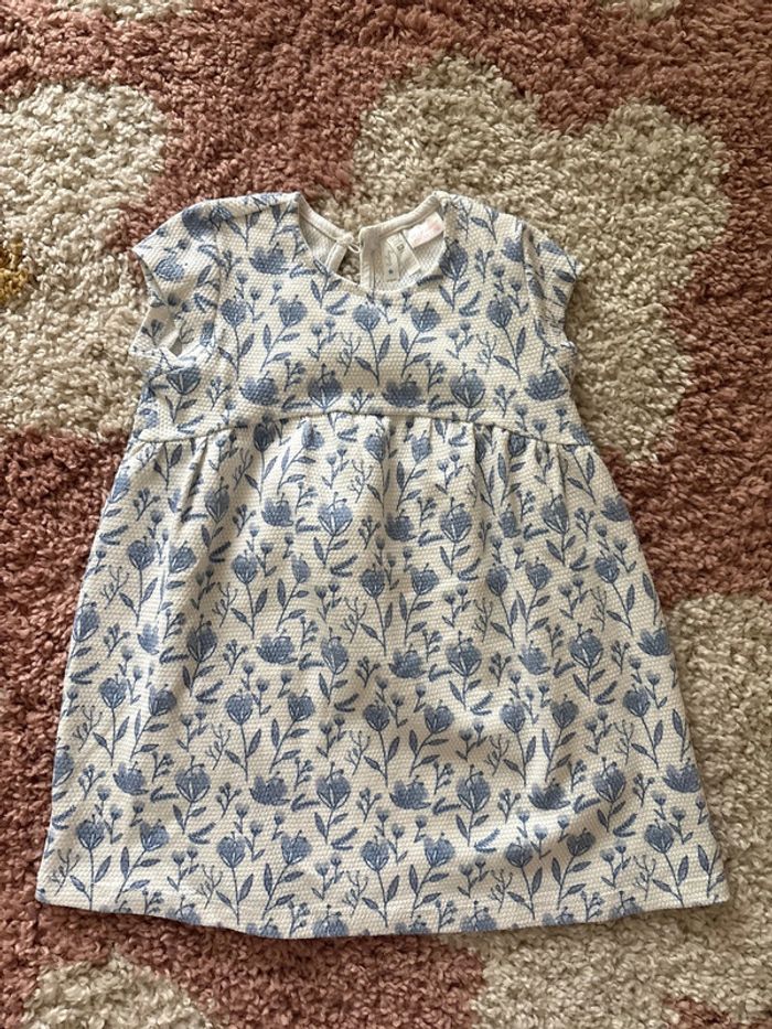 Robe 12/18