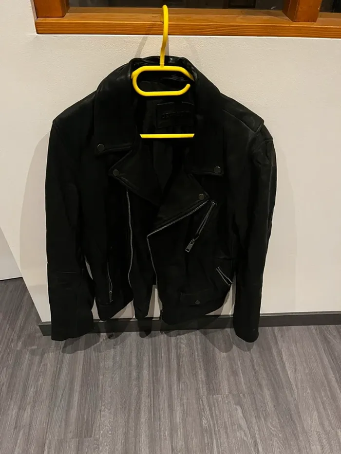 Perfecto veste en cuir homme devred parfait état