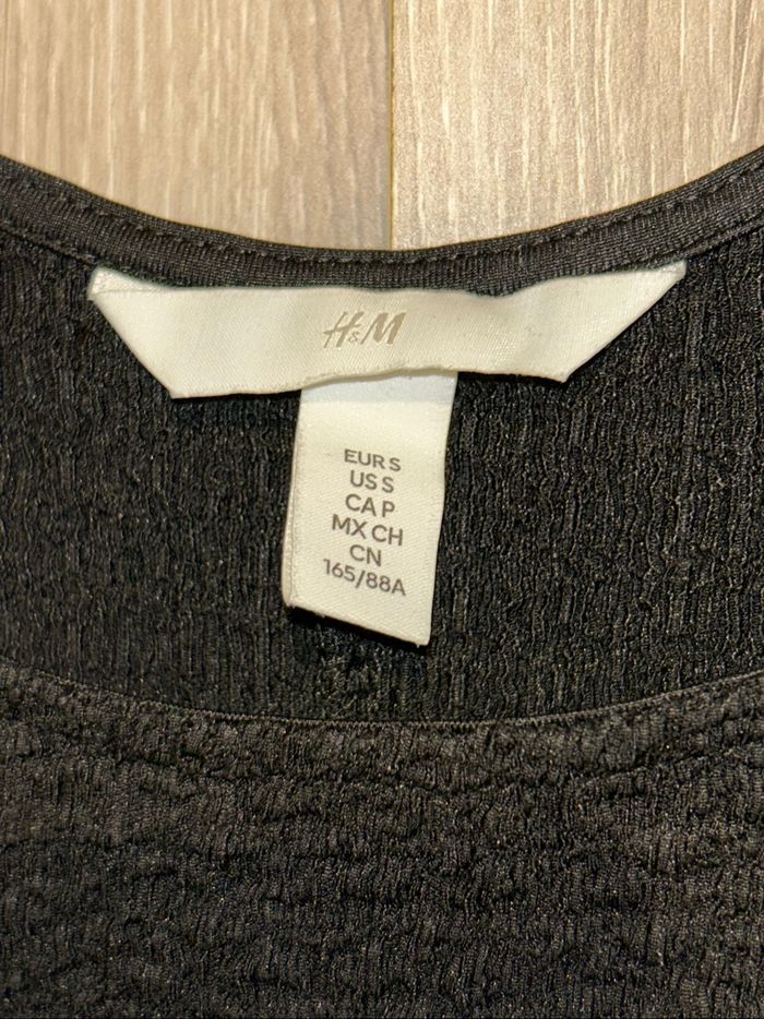 Robe H&M Taille S Neuve Moulante - photo numéro 3