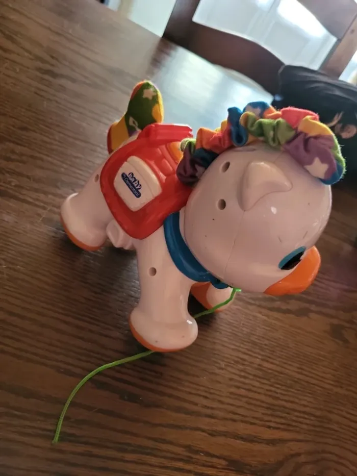 Petit poney interactif - photo numéro 3