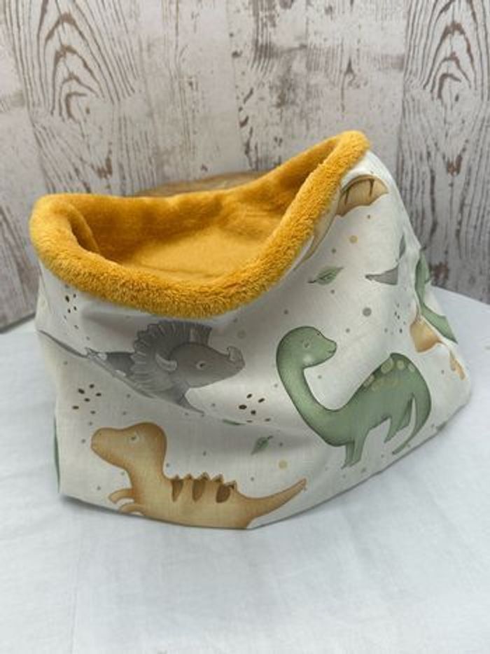 Snood garcon motifs dinosaures , cache cou garçon