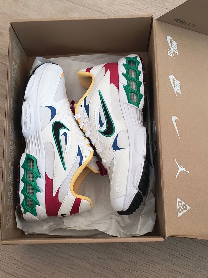 Baskets chaussures Nike air Max zoom taille 38.5 neuves - photo numéro 9