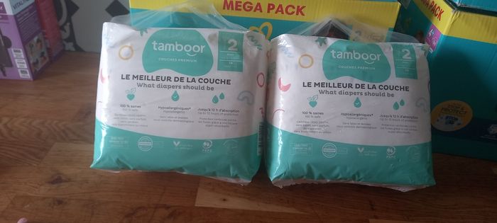 Lot Couches pampers taille 2 - photo numéro 2