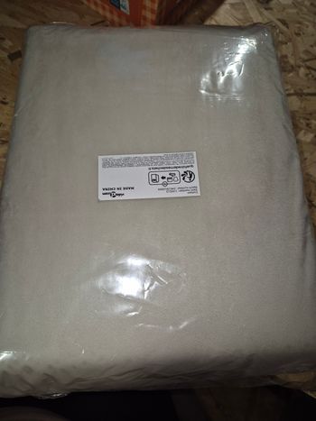 Lot de 2 rideaux 140x210 effet velours beige griser neuf 