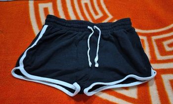 Short XS kiabi
