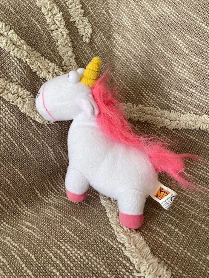 Peluche doudou 19cm moi moche et méchant 2 licorne blanche et rose très bon état - photo numéro 3