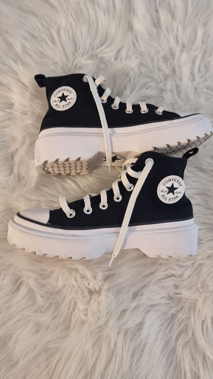(Mises 1 fois👌!) 😍🤩🥰👌SUPERBES Baskets CONVERSES all star pointure 36 fille 🥰🤩😍👌 - photo numéro 2