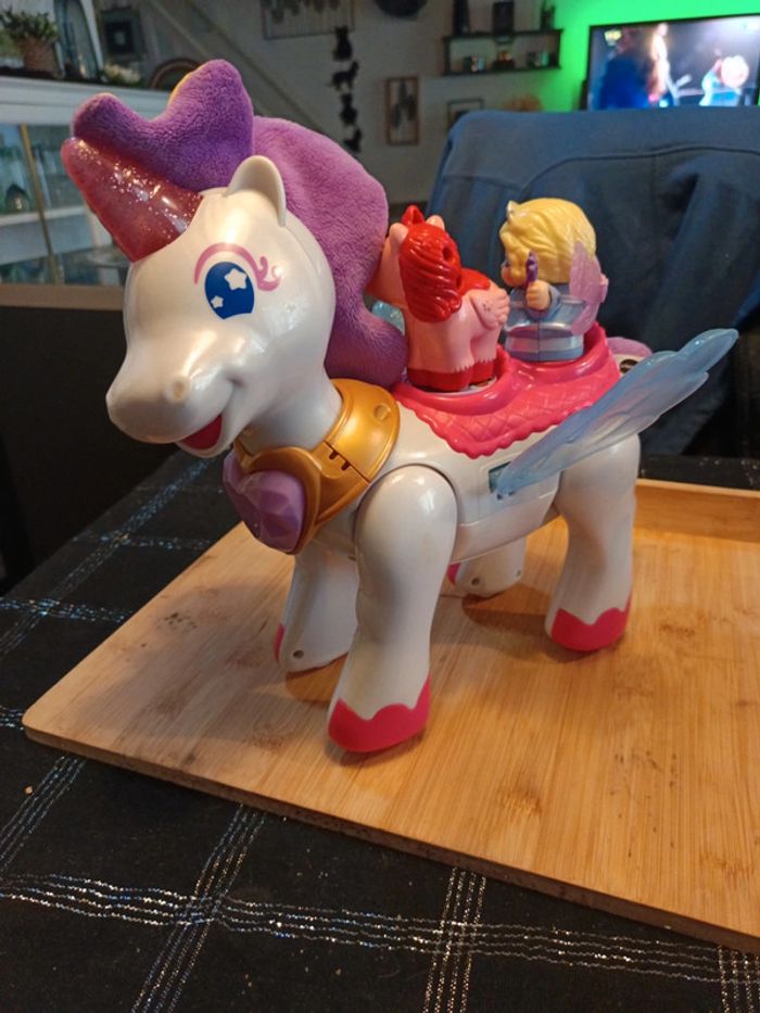 Licorne azalée de chez VTech avec la fée Chloé - photo numéro 4