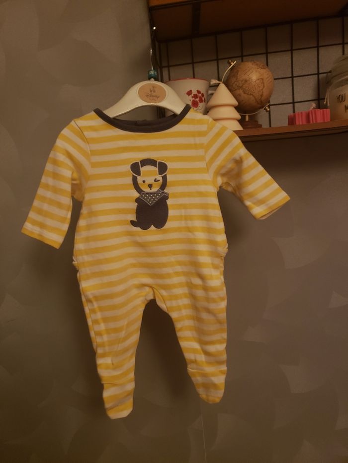 Pyjama 🎀 Obaibi 1 mois 2€ - photo numéro 2