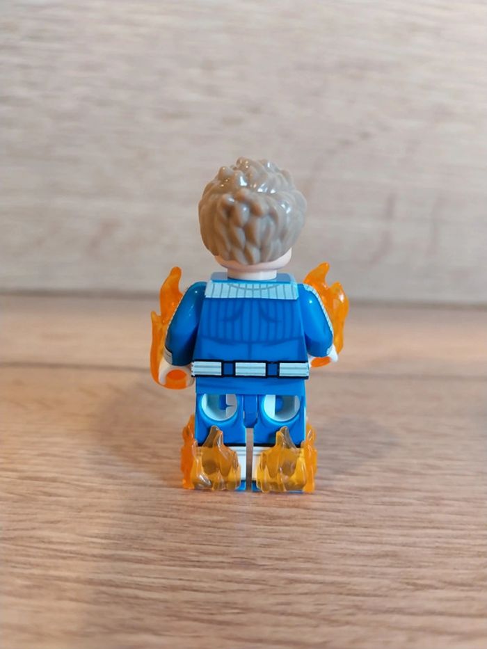 Figurine type lego La Torche Humaine les 4 Fantastiques Marvel - photo numéro 3