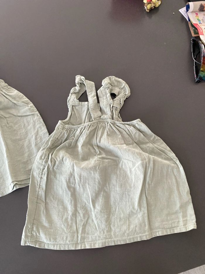 lot de 2 robes h&m 9-12 mois - photo numéro 2