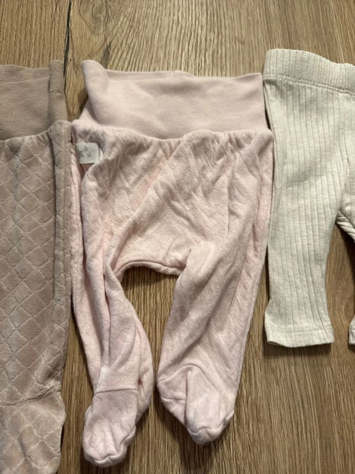 Lot pantalon naissance / 1 mois - photo numéro 3