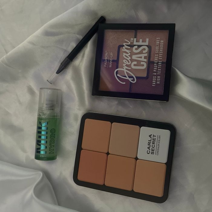 Lot de maquillage