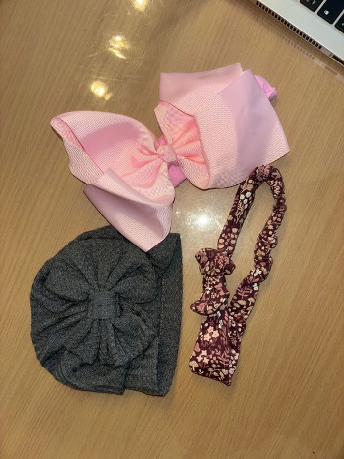 Lot de 3 bandeaux bonnet noeud bébé fille excellent état
