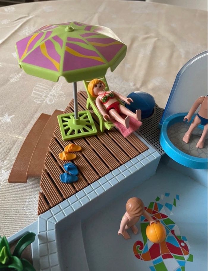 Piscine avec toboggan Playmobil n°4858 - photo numéro 3