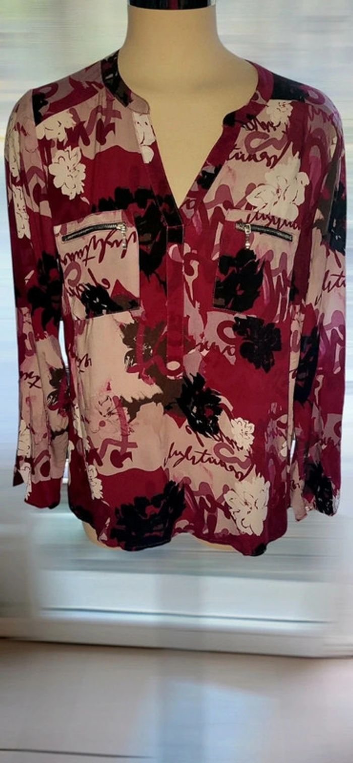 Blouse élégante à motifs floraux Armand Thiery