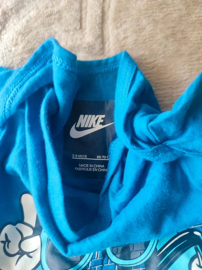 Nike ensemble bébé 3/6 mois - photo numéro 3