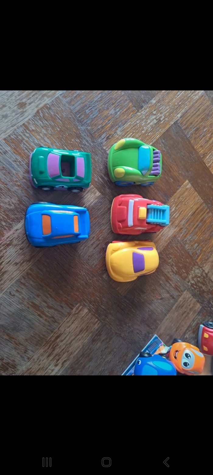 Petite voiture - photo numéro 2