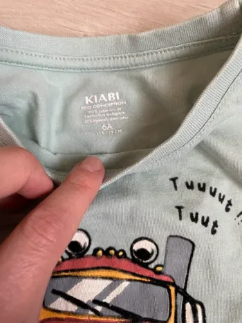 TEE shirt kiabi 6 ans