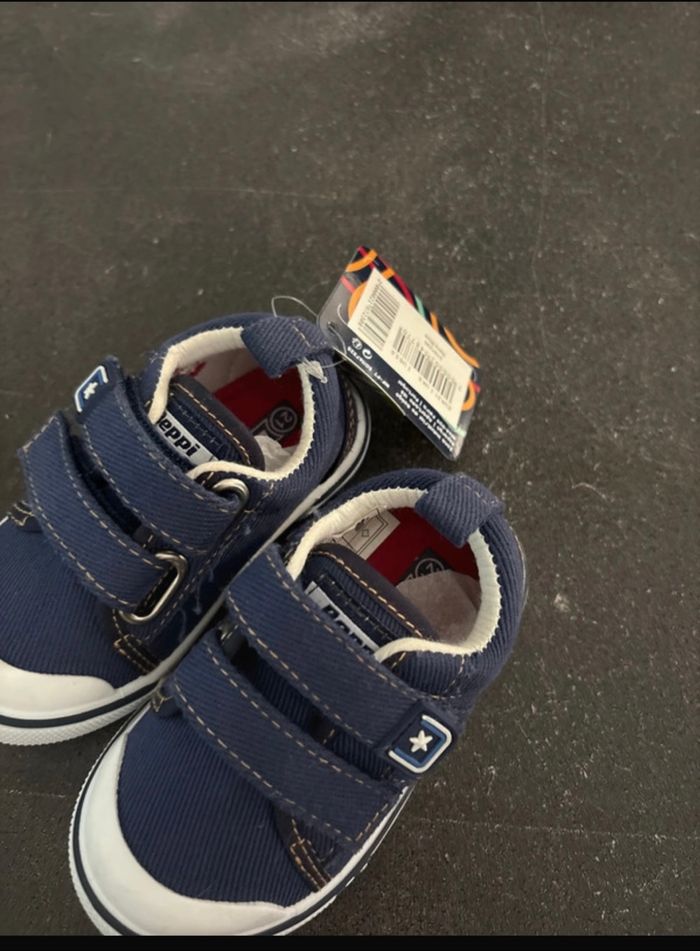 Chaussure bébé - photo numéro 4