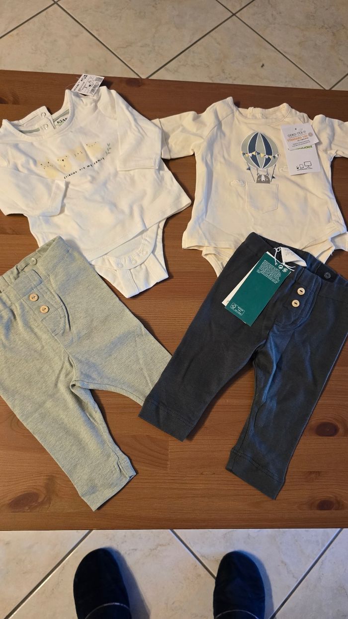 Neuf (non porté)🏷 🥰😍lot bodies et leggings 3mois Garçon 😍🥰