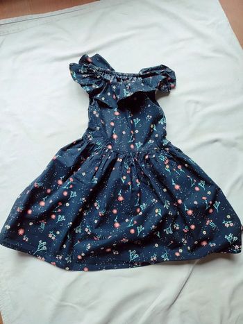 Robe cintrée fleurie sans manche 5ans