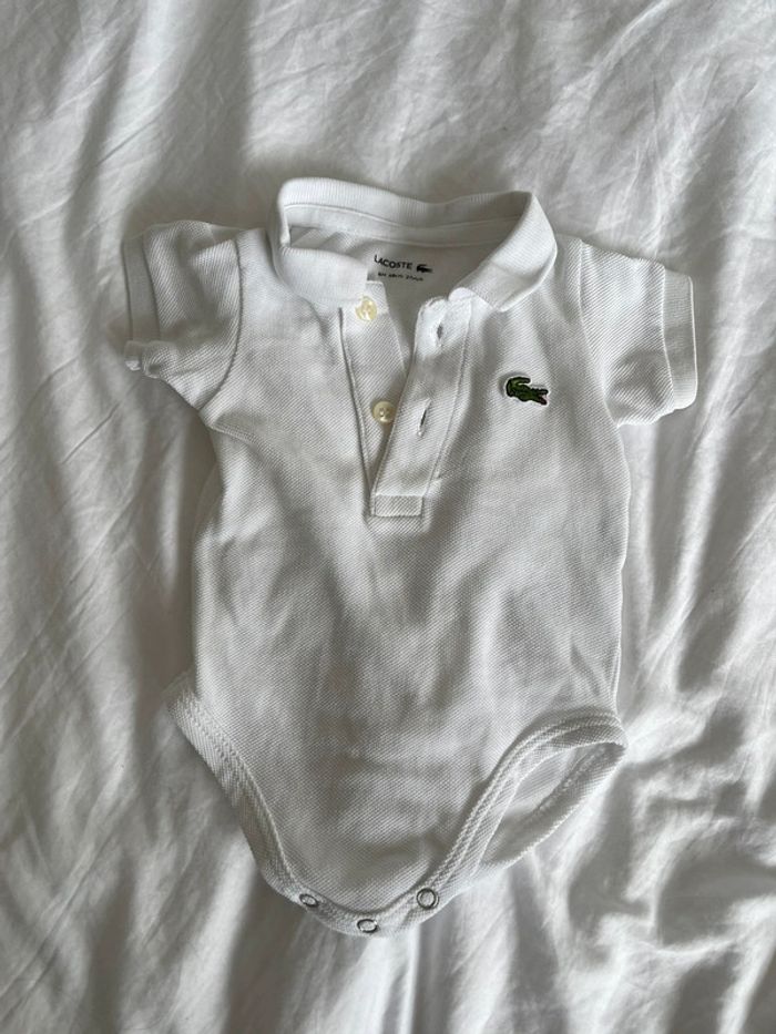 Body polo Lacoste Neuf 6 mois