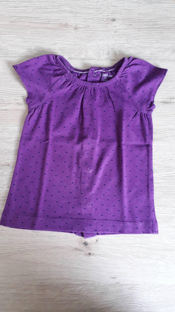 Tee shirt violet imprimé de coeur