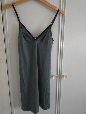 Nuisette taille 34/36 jamais porté