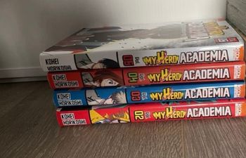 Lot 4 mangas livres My Hero Academia Numéro: 2/3/4/5