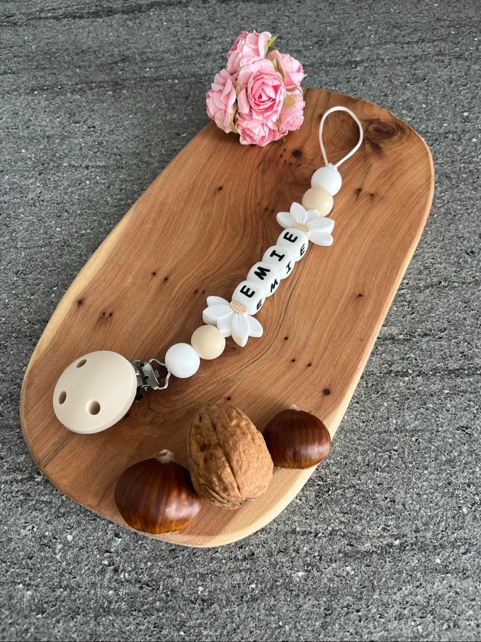 Attache tétine personnalisée - photo numéro 2